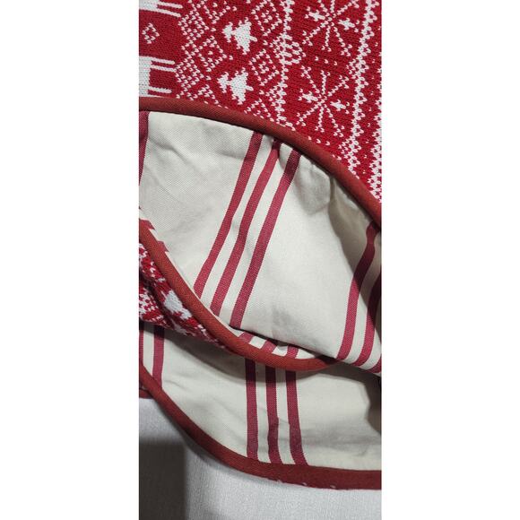 wondershop reversible tree skirt  42''-54'' tree diameter - Picture 3 of 7